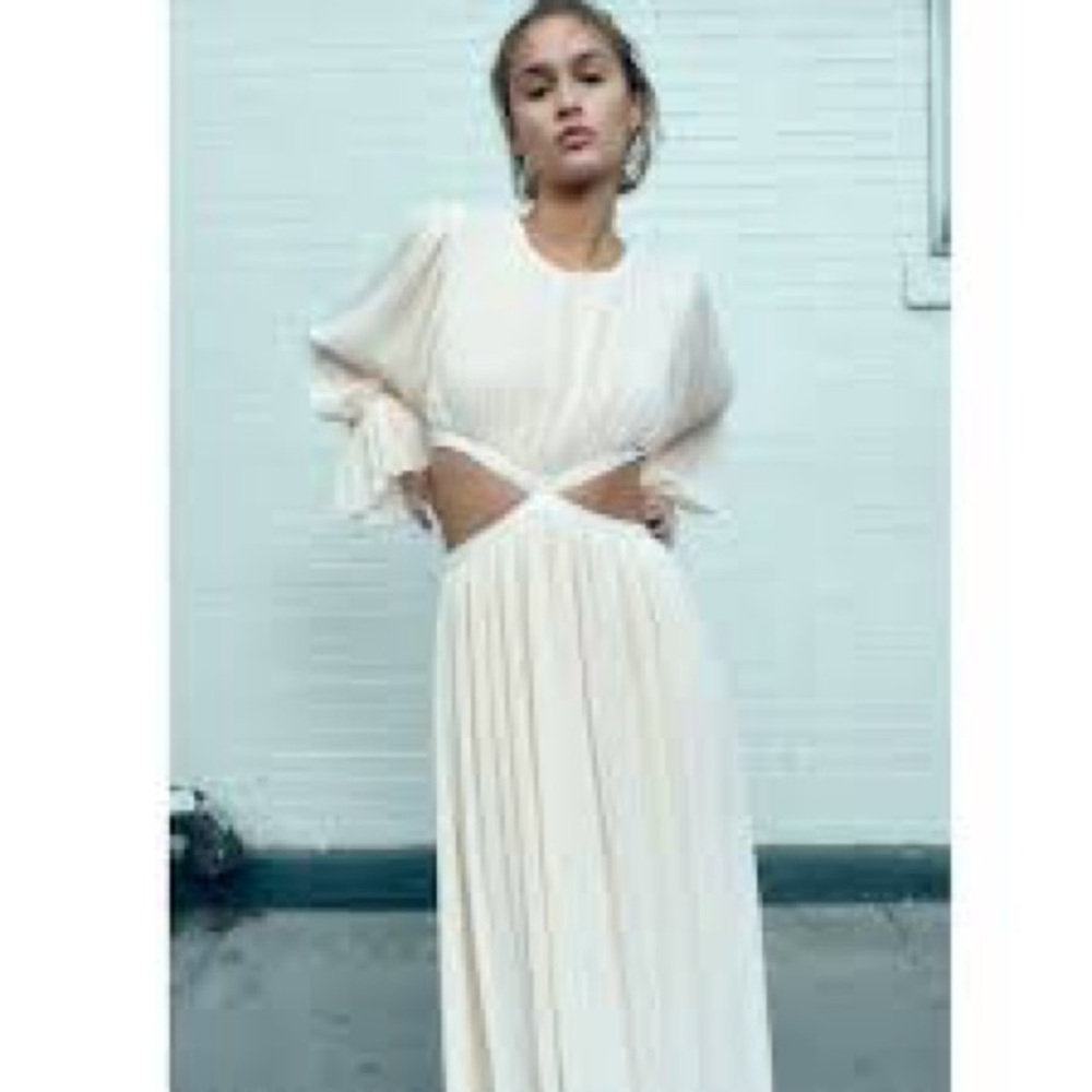 Zara Cut Out Dress in Size Small